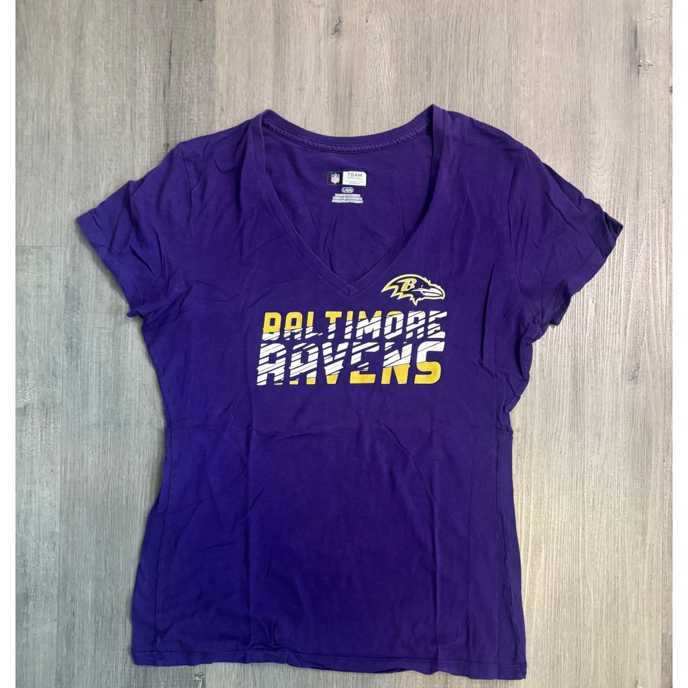 NFL Team Apparel T-Shirt Womens Large Purple Baltimore Ravens Graphic V-Neck